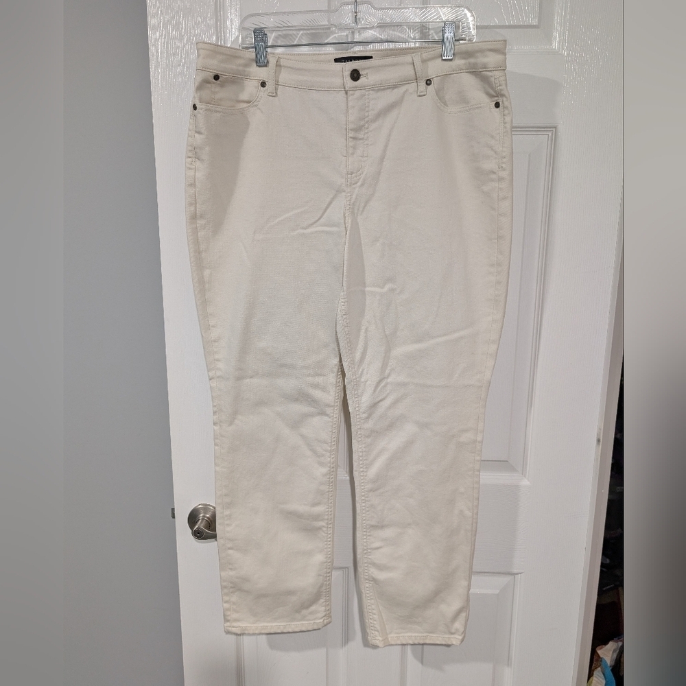 Talbots Flawless Five-Pocket Straight Leg Jeans in Size 16P (Petite)